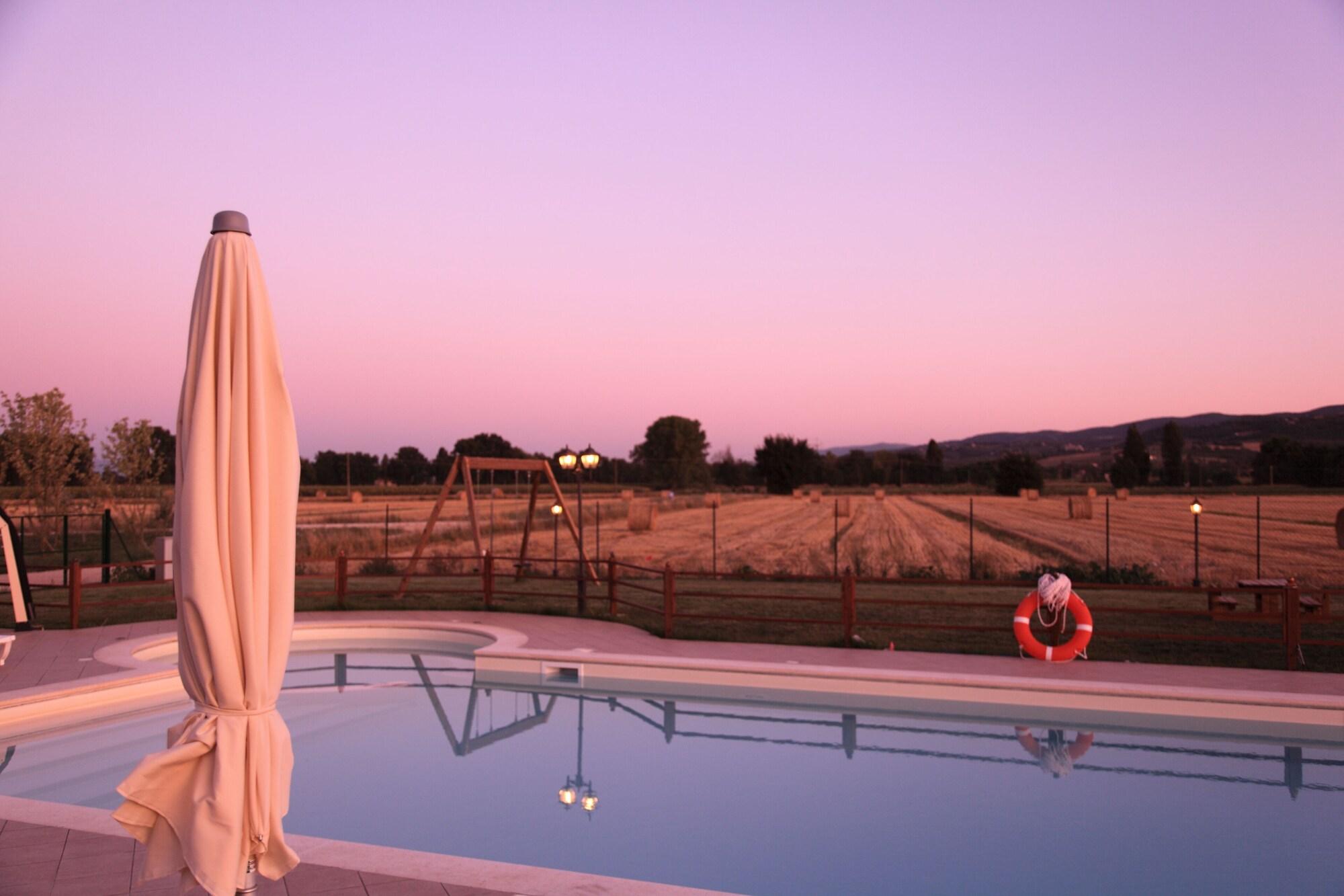 Agriturismo Le Rondini Di Francesco Di Assisi 칸나라 외부 사진