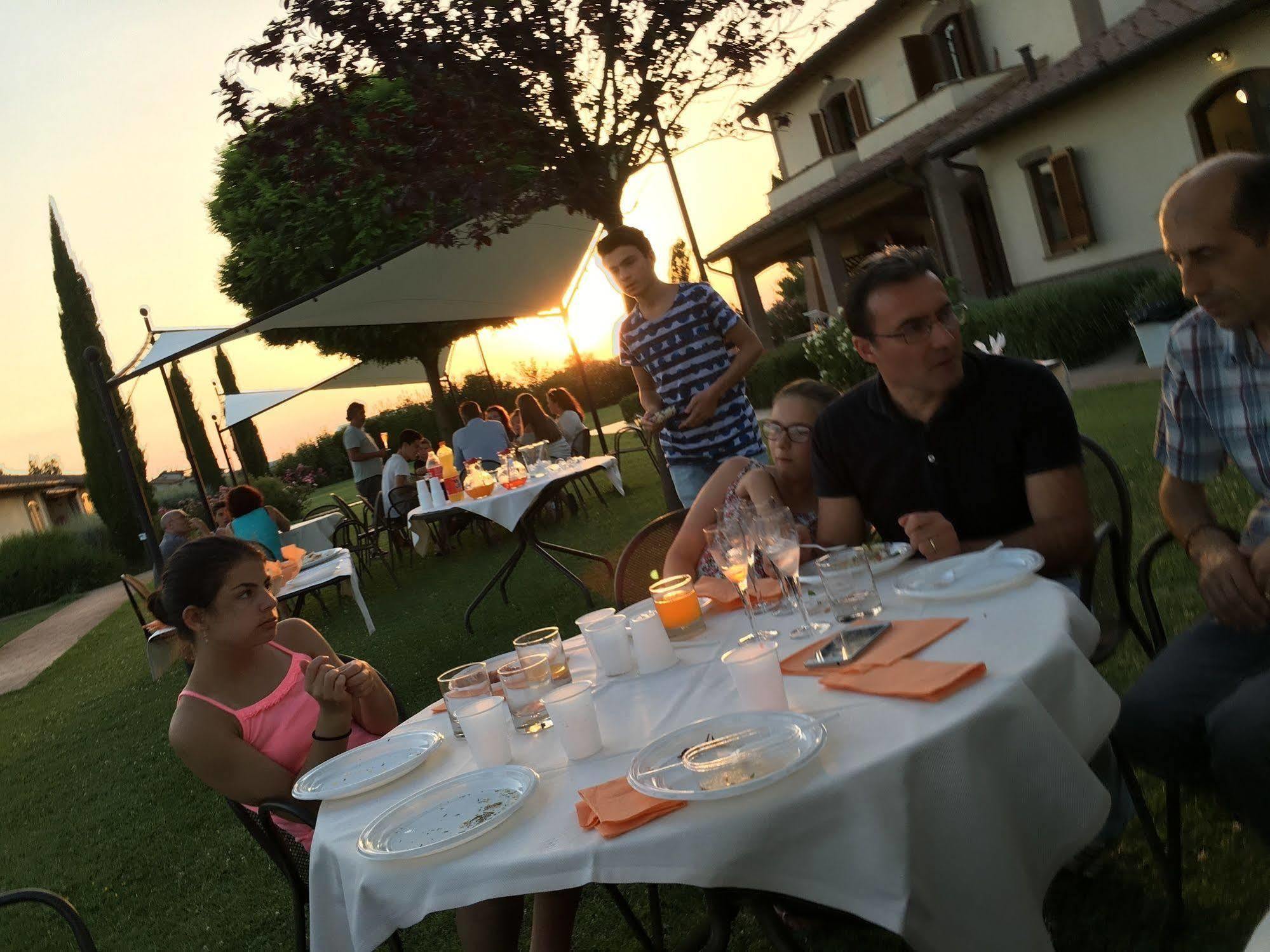 Agriturismo Le Rondini Di Francesco Di Assisi 칸나라 외부 사진
