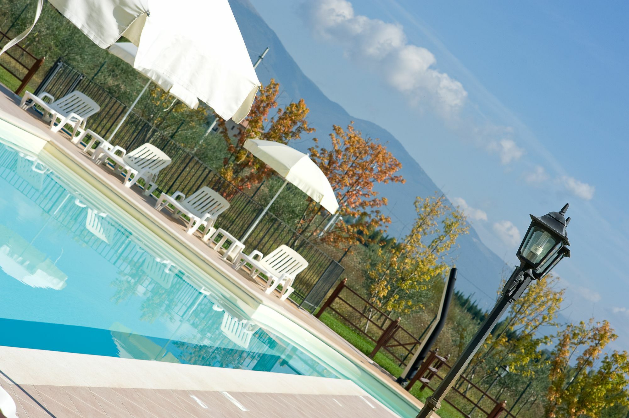 Agriturismo Le Rondini Di Francesco Di Assisi 칸나라 외부 사진