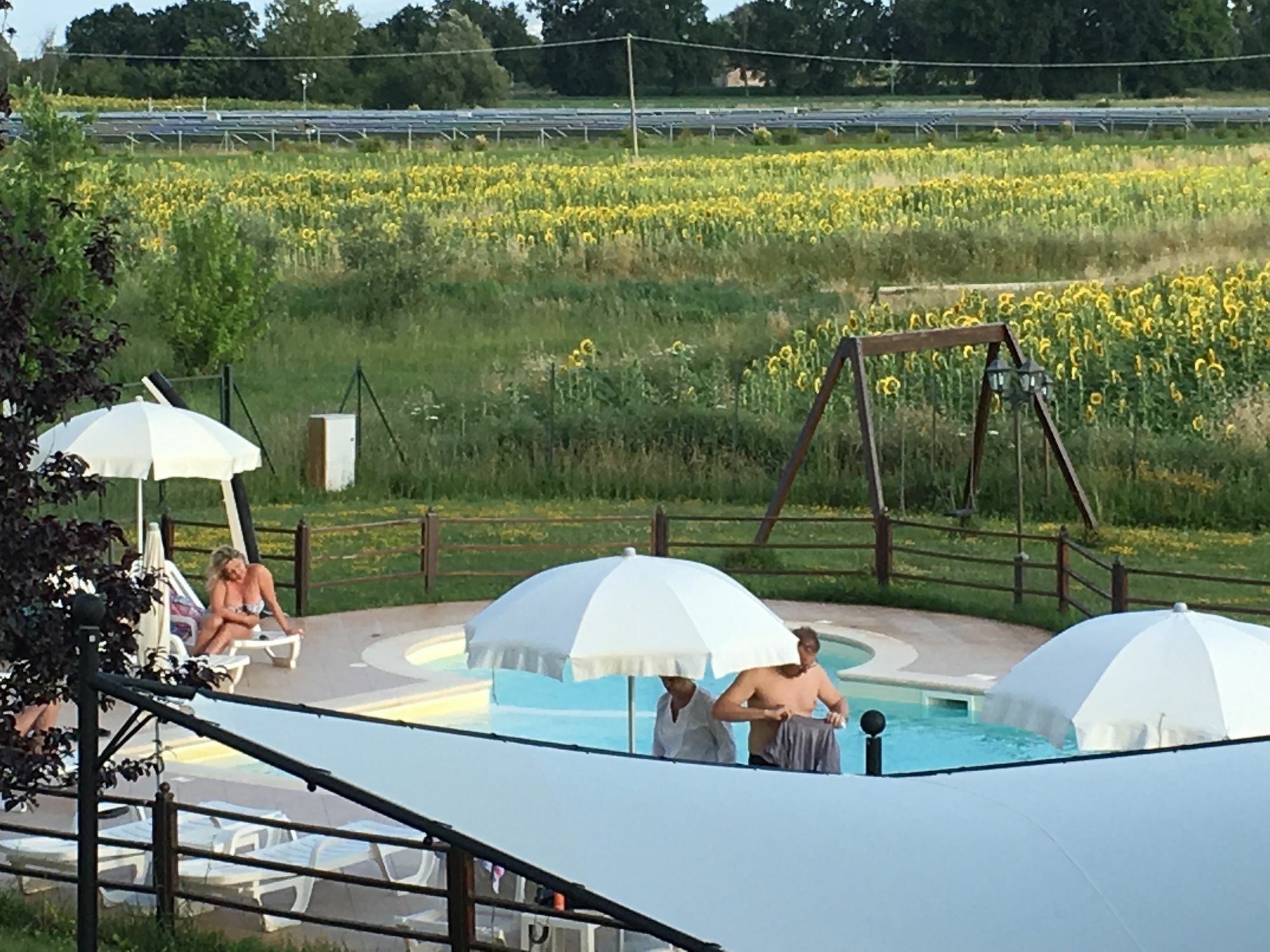 Agriturismo Le Rondini Di Francesco Di Assisi 칸나라 외부 사진